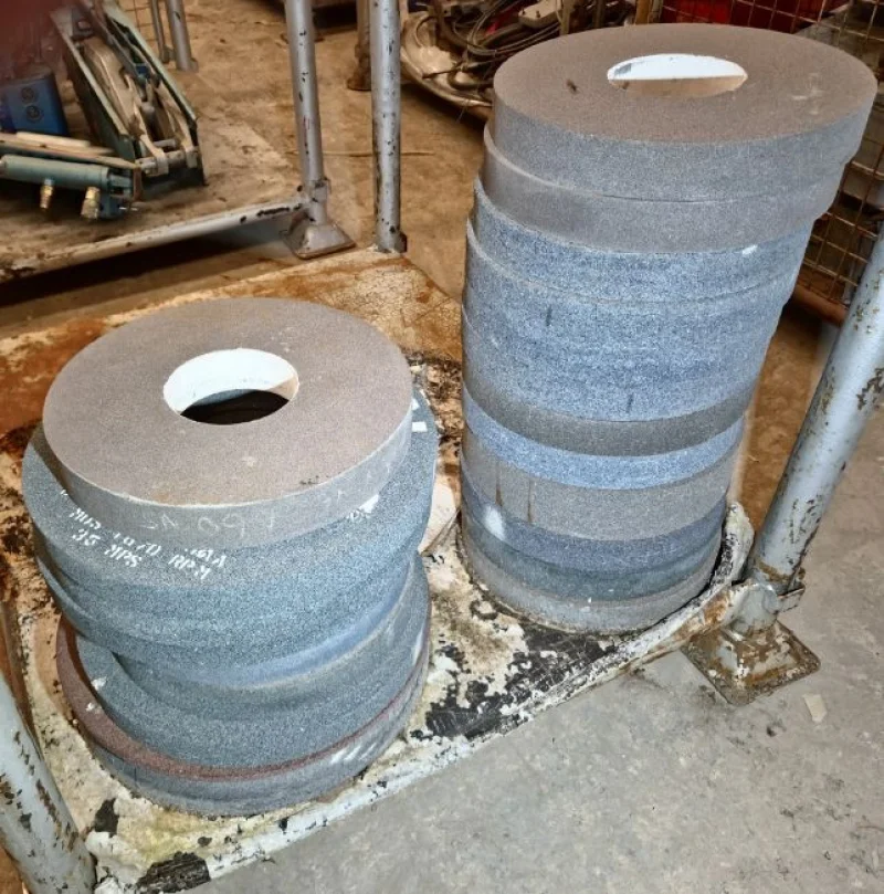 JPS Chartered Surveyors - Contents of Sanders Machinery - Denbigh - Range of Industrial Machinery, Hand/Power Tools, Lifting Equipment, Metal Stock & More at Auction - Auction Image 4