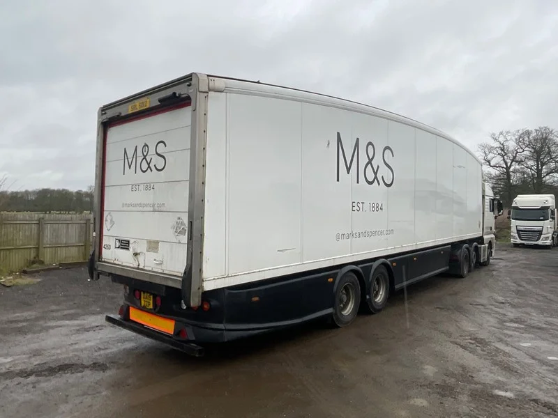 BPI Auctions - 2009-2007 Don-Bur Twin Axle Box Trailers Auction - Auction Image 2