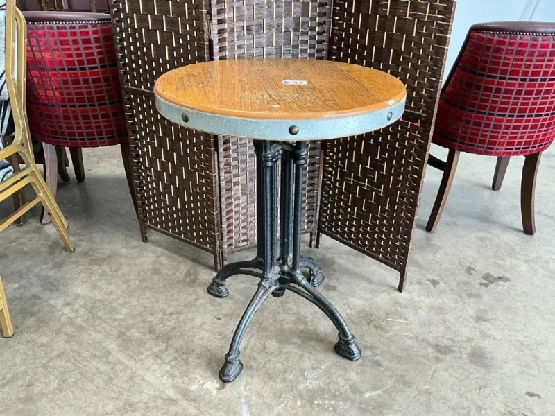 Mid Ulster Auctions Ltd - Online Auction of Bar Contents & Ulster University Gym Equipment - Auction Image 3