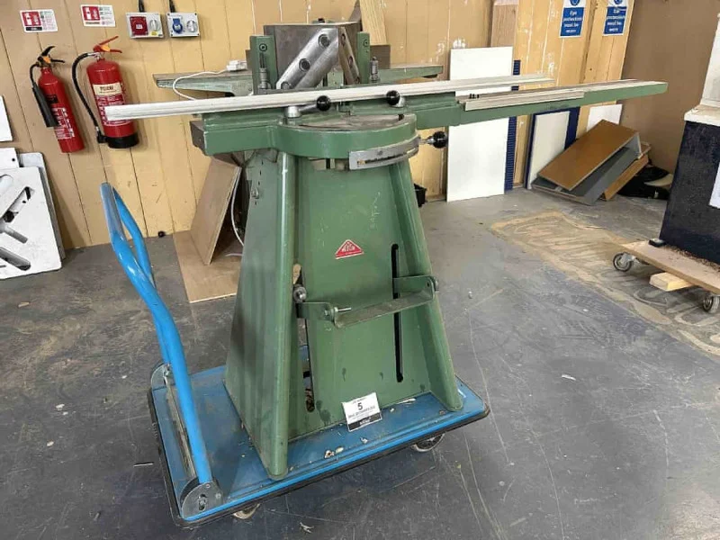 Sweeney Kincaid - Excellent Woodworking Machinery & Tools Auction - Auction Image 5