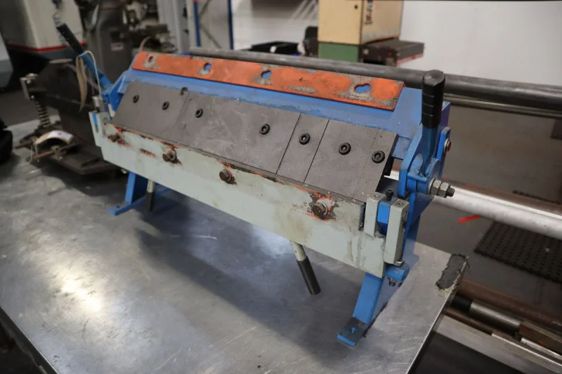 W & H Peacock - CNC Machining Centres, Metal Fabrication & Other Equipment and Nissan MPV Auction - Auction Image 2