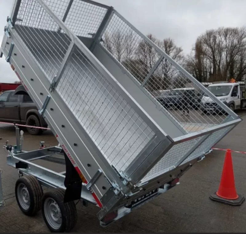 Universal Auctions Group Ltd - Massive Multi-Lot Auction; Ex-Fleet Vans, Agri, Construction & Heavy Plant Machinery And Much More! - Auction Image 5