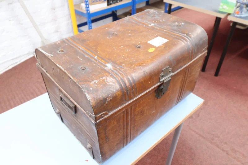 Lithgow Sons & Partners - Collectables & Curio - Auction Image 4