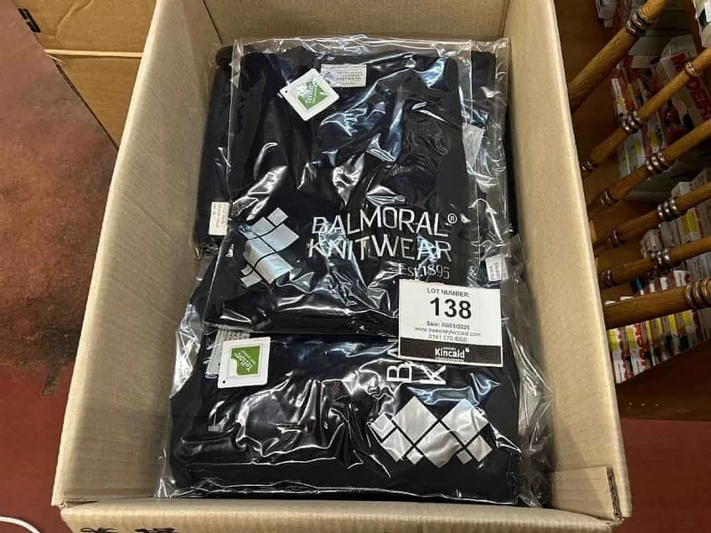 Sweeney Kincaid - Ladies & Gents Knitwear & Sportswear Auction - Auction Image 4