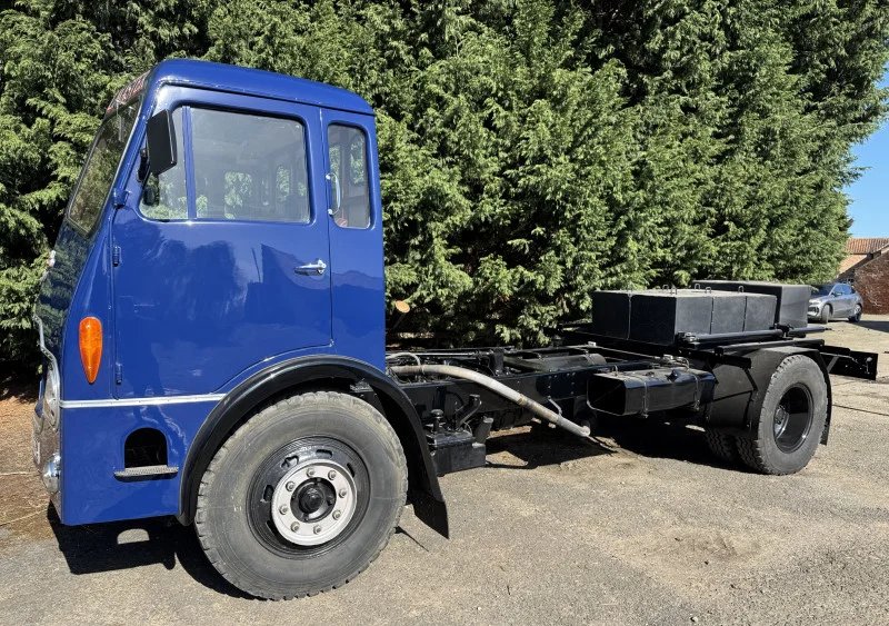 Pinder Asset Solutions Ltd - Probate Disposal Fully Restored 1958 David Brown 50D Tractor, 1942 Willys Jeep, 1957 Rowe Hillmaster Truck, 1938 Panther Motorbike, Memorabilia at Auction - Auction Image 10