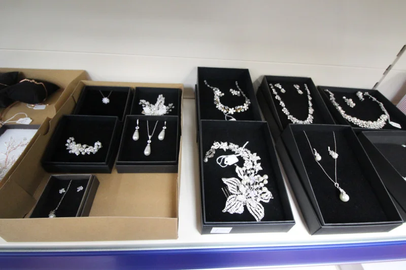 Lithgow Sons & Partners - Ladies Formal Wear & Accessories Auction - Auction Image 3