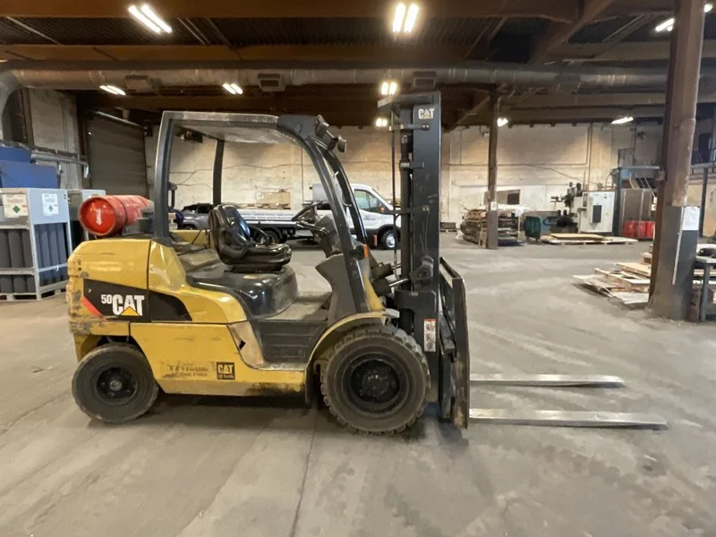 BPI Auctions - Auction of Entire Contents of Washington Waterjet Limited to include: CNC Drilling Machines, Plasma Cutting Machines, Forklift Trucks, Water jet Cutting Machine & More - Auction Image 2