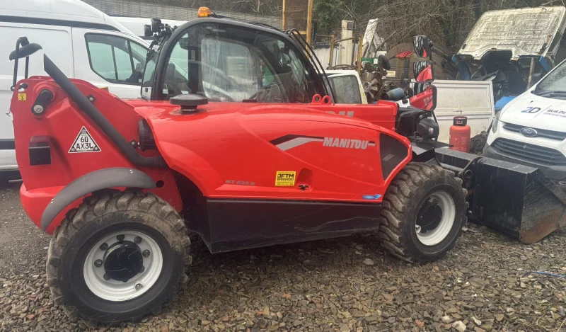 Pontypridd Auctions Ltd. - Auction of Manitou MT625H Telehandler with Loading Bucket - Registration Number CE70 NDD - Auction Image 5