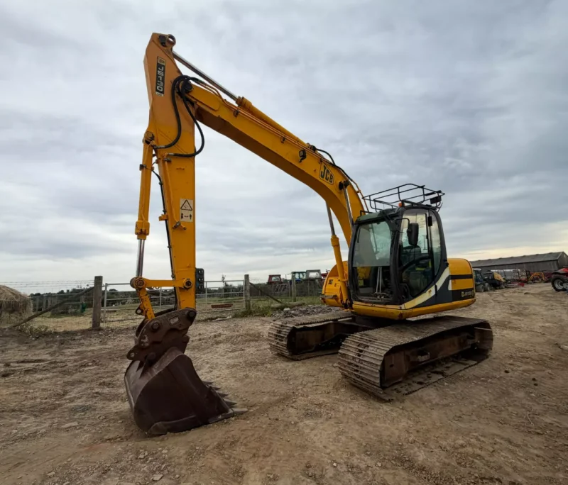Universal Auctions Group Ltd - 800 LOTS TO BID ON! Plant, HGVs, Ex-Fleet Vehicles, Agri Equipment, Machinery & More. Auction - Auction Image 7
