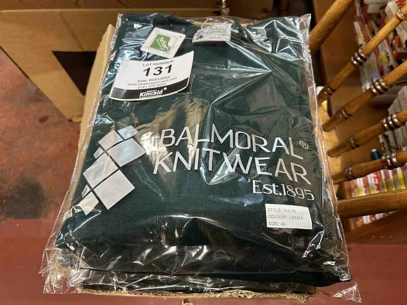 Sweeney Kincaid - Ladies & Gents Knitwear & Sportswear Auction - Auction Image 3