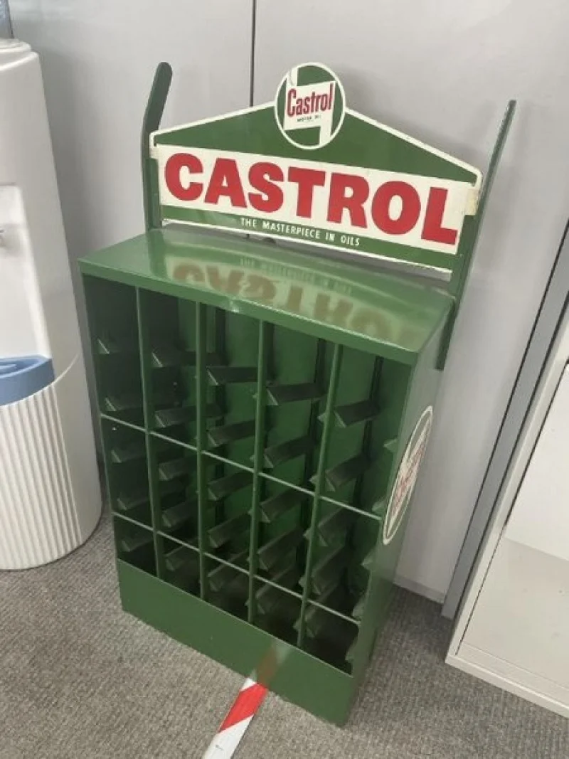 JPS Chartered Surveyors - Formula 1 Memorabilia Auction inc Jenson Button 2016 Race Worn Helmet, Castrol Vintage Wine Rack & Vintage Ferrari Sign - Auction Image 5