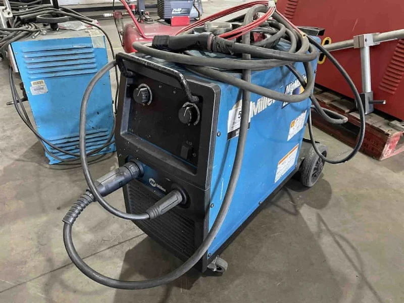 Sweeney Kincaid - Fabrication Machinery, Compressors, Racking Auction - Auction Image 4