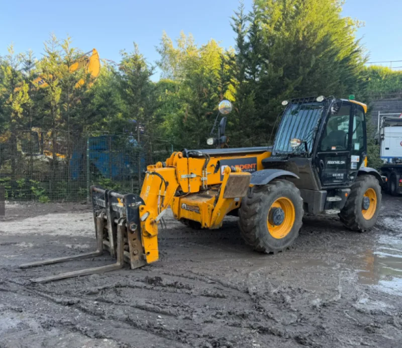 Universal Auctions Group Ltd - Summer Spectacular Week, ONLY 12.5% BUYERS PREMIUM, 1 Week Only!!!, Plant, HGVs, Ex-Fleet Vehicles, Agri Equipment - Auction Image 2