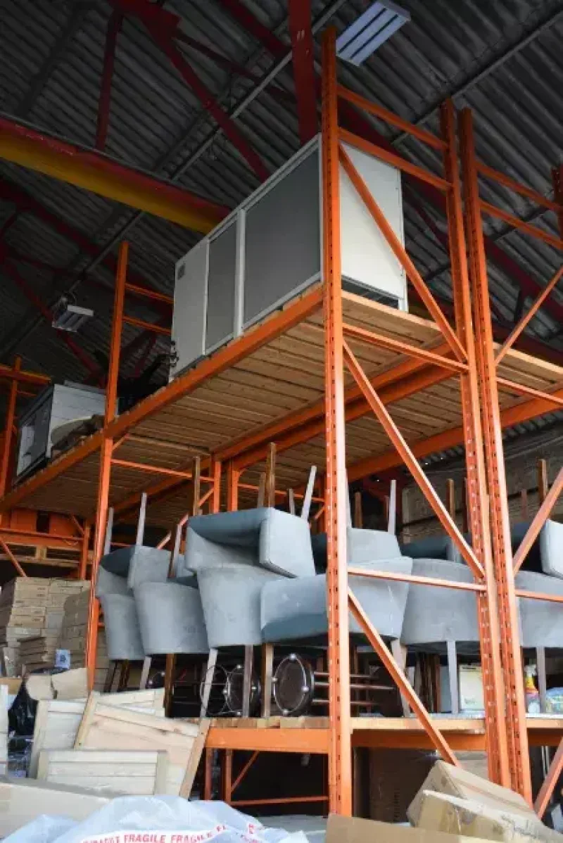 In2Corporate Ltd - 22nd Oct: HUGE GENERAL AUCTION - Bespoke Fitted Kitchens, Seabobs, Lego Statues, Contents of a High-End Property in Lymm, Apple Tech, Computers & Tablets, Furniture, Premium Tiles, Warehouse Racking and More - Auction Image 7