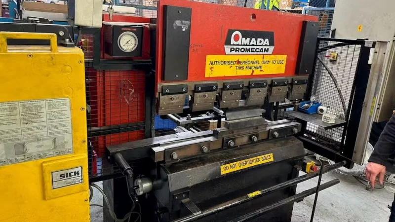 Charter Auctions Ltd - Amada IT25-12 Hydraulic Pressbrake - Auction Image 1