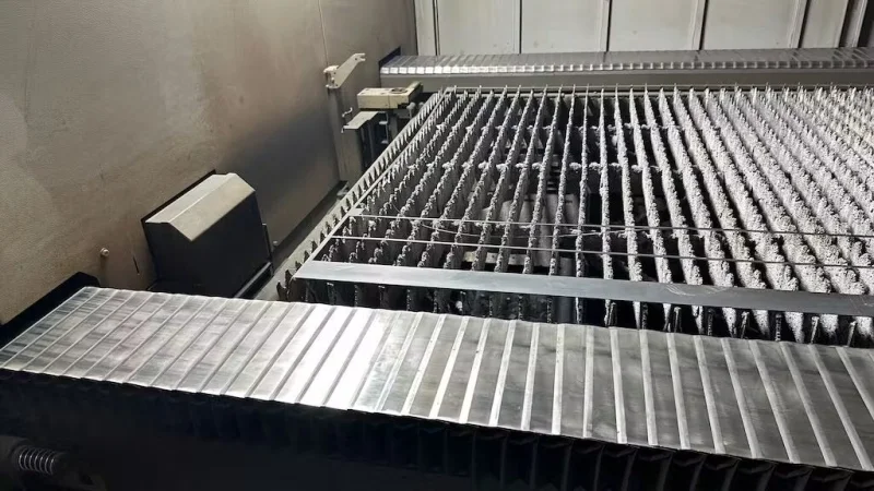 Charter Auctions Ltd - 2019 Bystronic Bystar Fiber 3015 12kW + ByTrans Extended - Auction Image 3