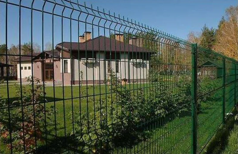 BPI Auctions - Security Fencing, Oak Beams, Pallet Trucks, Heavy Duty Tarpaulin & More at Auction - Auction Image 1