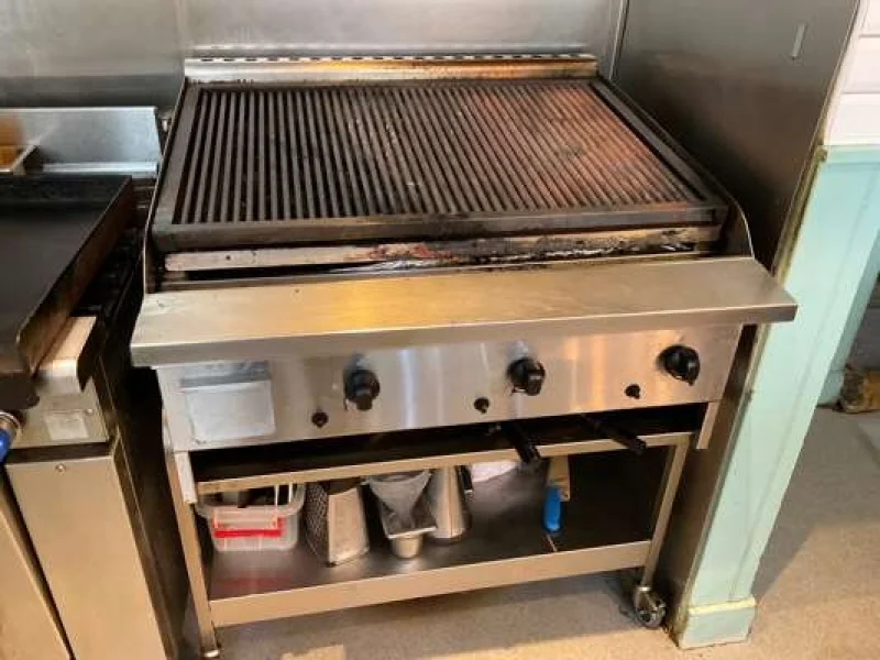 BPI Auctions - Entire Contents of Barracuda Fish & Chip Restaurant - Auction Image 2