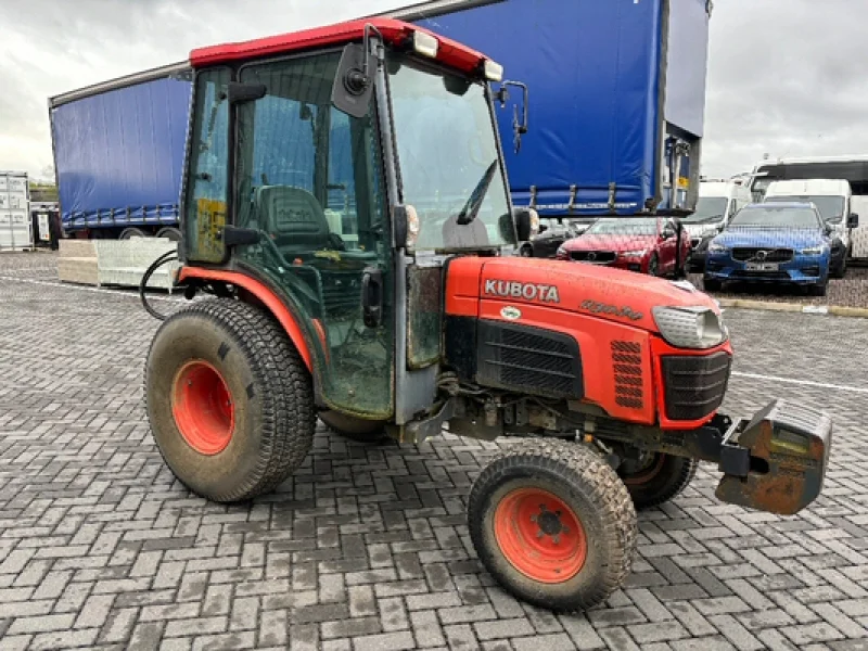 AMS - Equine Machinery, Equipment & Vehicles Auction - Auction Image 5
