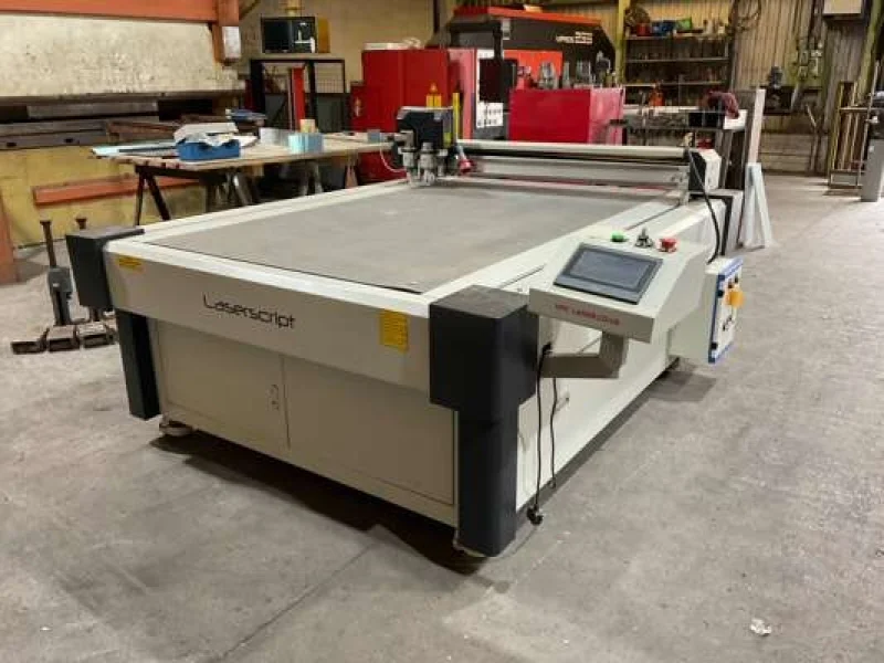 BPI Auctions - Entire Contents of Sheet Metal Contractor to include Machinery, Forklift Truck, Welding Equipment, Tools & More at Auction - Auction Image 5