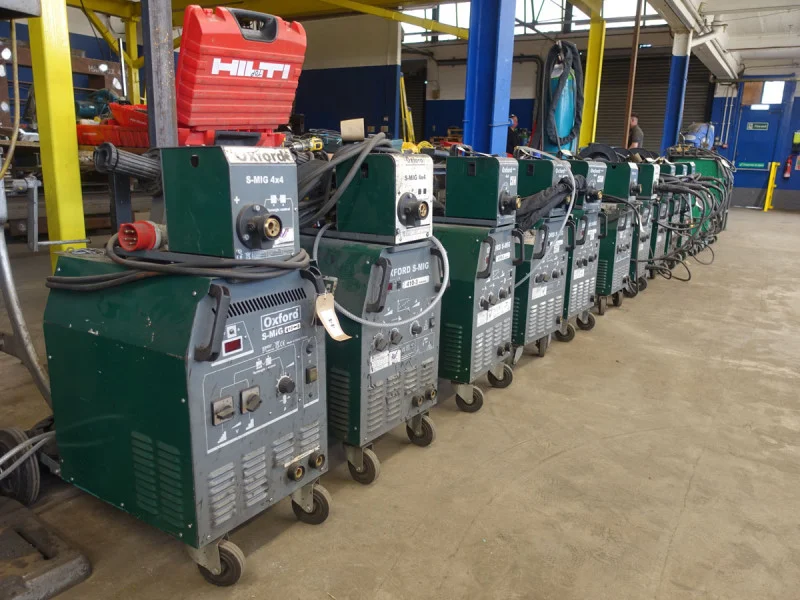 W & H Peacock - Fabrication Machinery, Welders, Cranes, Factory Equipment, Forklifts & Vehicles at Auction - Auction Image 6