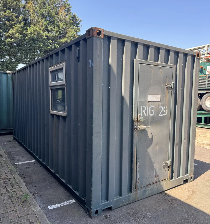 Pinder Asset Solutions Ltd - Containers, Containerised Workshops, Compressor House, Range of Liquid, Mixing & Fuel Tanks 75m³, Drillpipe, Stands, Bins, Hoses, Valves, etc - Auction Image 9