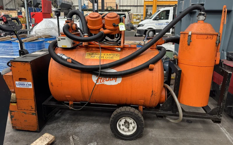 Pinder Asset Solutions Ltd - Engineering, Fabrication and Woodworking Machinery, Gantry Hoists, Compressors and Hydraulic Pumps at Auction - Auction Image 3