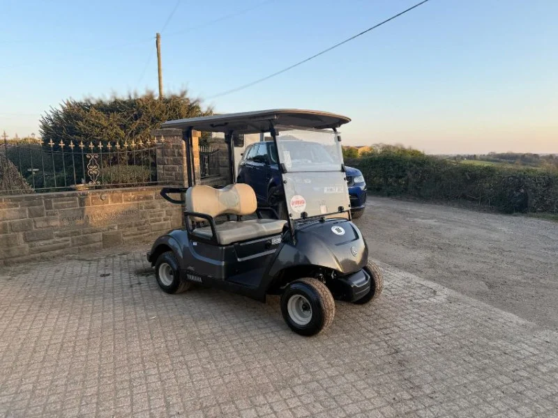 Universal Auctions Group Ltd - Massive Sale! Excavators, Tractors, Forklifts, Agri, Telehandlers & Much More at Auction - Auction Image 6