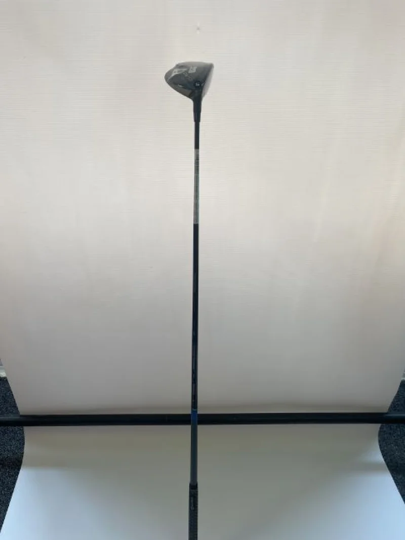JPS Chartered Surveyors - Golf Auction to include: Golf Clubs, Sets, Clothes, Shoes, Accessories - Auction Image 3