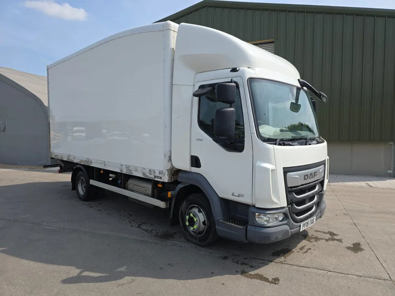 BPI Auctions - 2019 DAF LF 7.5T Box Lorries with Tail Lifts at Auction - Auction Image 2