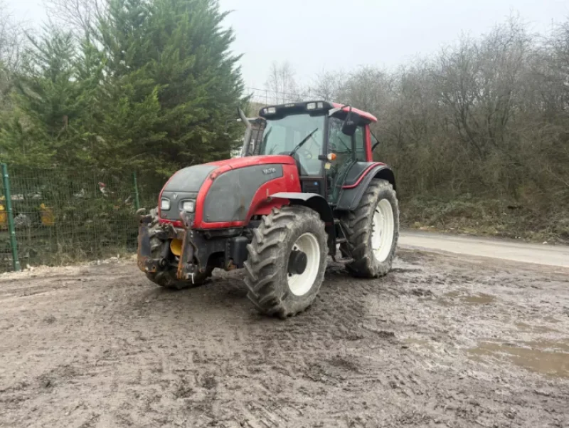 Universal Auctions Group Ltd - Major Clearance Auction, Over 700 lots: Ex-Fleet Vehicles, Agri & Farm, Heavy Plant, Machinery, HGVs & Much More - Auction Image 2