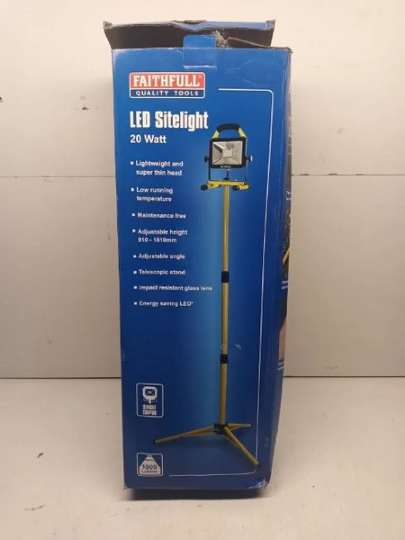 JPS Chartered Surveyors - Hardware Auction to include: DIY Tools, Screws, Bolts, Cutting Blades & More - Auction Image 6