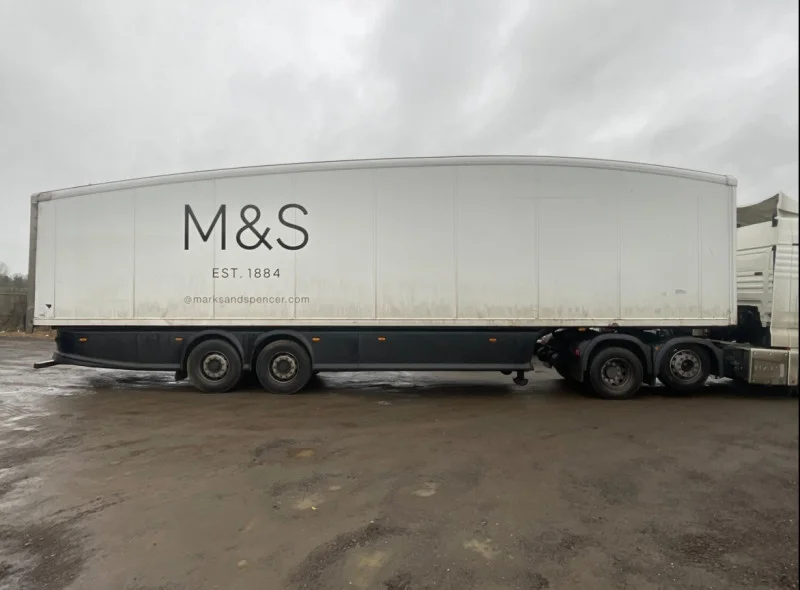 BPI Auctions - 2009 - 2007 Don-Bur Twin Axle Box Trailer Auction direct from Haulier - Auction Image 2
