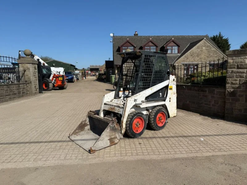 Universal Auctions Group Ltd - New & Pre-Owned Heavy and Light Plant Auction: Excavators, Tractors, Agri, Forklifts, Telehandlers & More - Auction Image 9