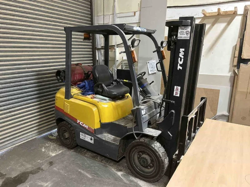 Sweeney Kincaid - Wardrobe Door Manufacturers Machinery & Stock Auction - Auction Image 3