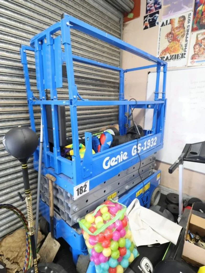 Lithgow Sons & Partners - Metal Working and Woodworking Machinery and Scissor LIft - Auction Image 1