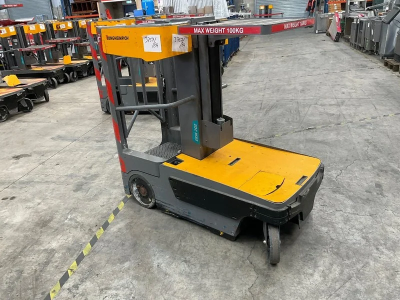 BPI Auctions - 2017 Jungheinrich EKM 202 Order Pickers/Maintenance Lift Auction - Auction Image 1