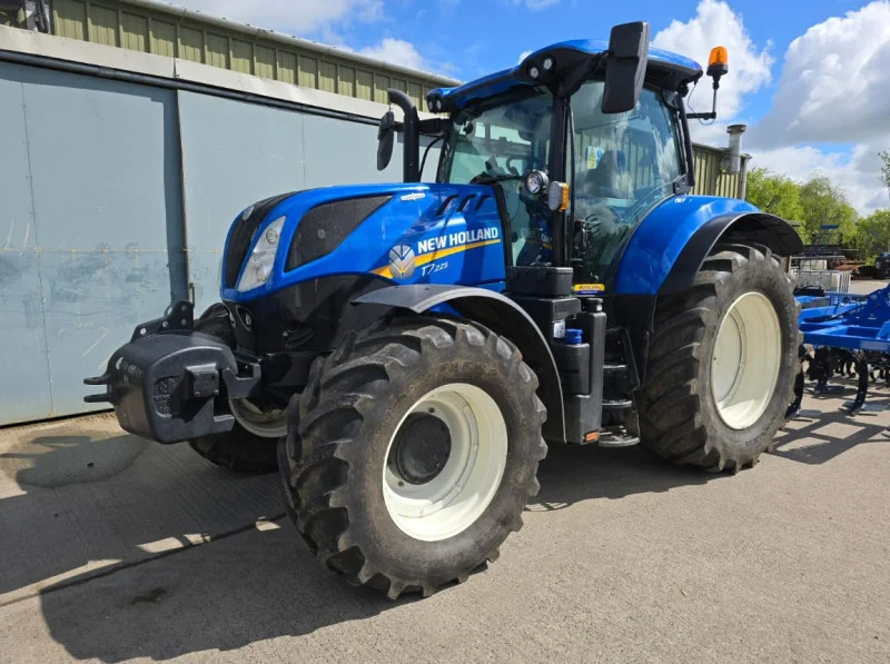 BPI Auctions - 2023 - 2014 New Holland Tractor Auction on behalf of New Holland Dealership - Auction Image 1