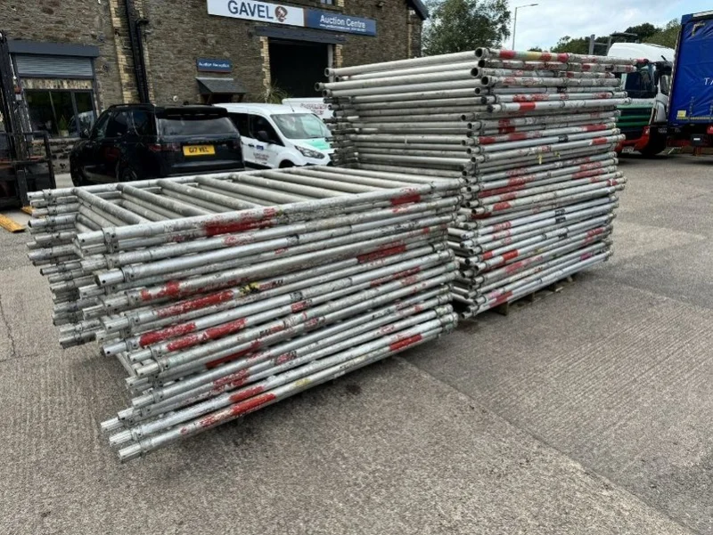 Gavel Auctioneers Ltd - Heavy Duty Aluminium Tower Scaffold Component Auction - Auction Image 2