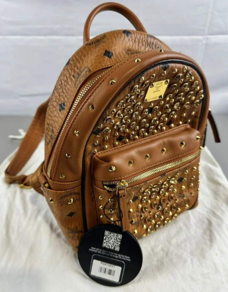 JPS Chartered Surveyors - Online Auction of Pre-Owned Designer Handbags, Shoes, Accessories - Brands: Louis Vuitton, Christian Dior, Valentino, MCM, Alexander McQueen, Prada - Auction Image 4