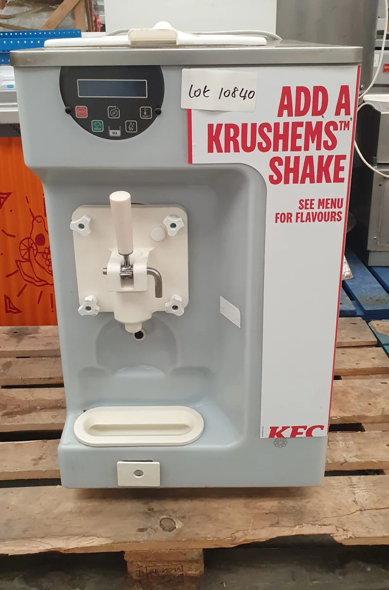 David Gower Auctions Ltd - NO VAT ON HAMMER PRICE. David Gower Auctions Catering Equipment, Upright Fridges, Carpigiani Ice Cream Machines, Rational And More - Auction Image 6