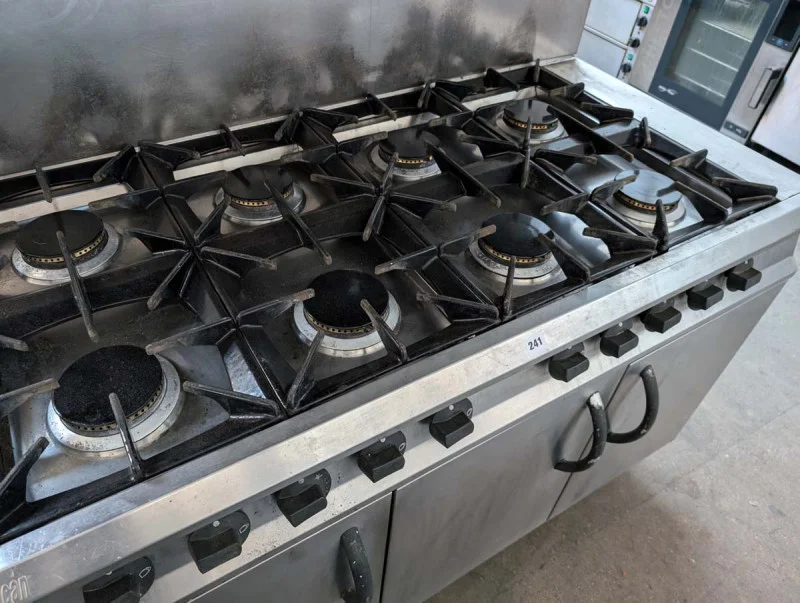 W & H Peacock - Commercial Catering Equipment Auction - Auction Image 7