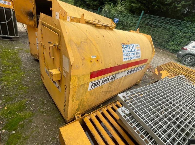 BPI Auctions - 40ft Montracon Tri Axle Welfare Trailer, 24ft Fusion Plus Static Welfare & Fuel Safe Static & Mobile Bunded Fuel Vessels at Auction - Auction Image 4