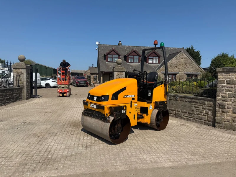 Infinity Auctions Network Limited - Collective Sale of Plant, Machinery and Agricultural Equipment at Auction - Auction Image 3