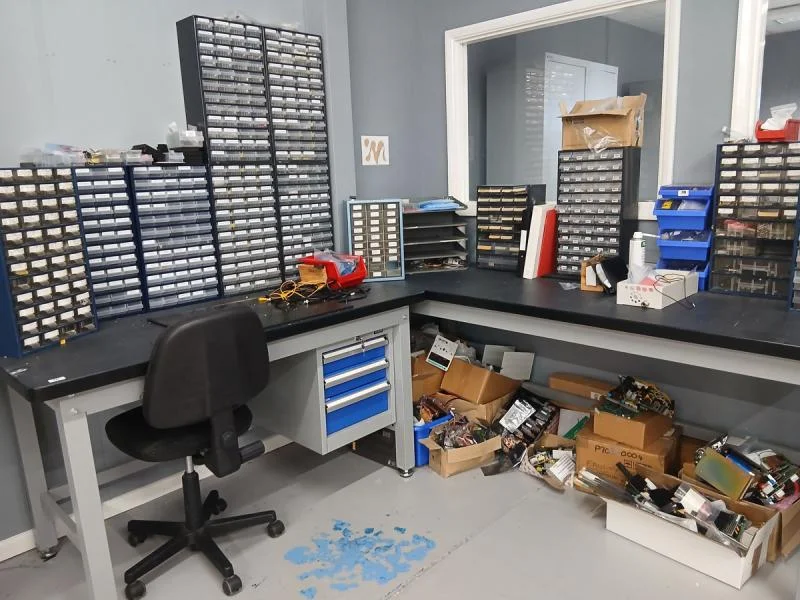 W & H Peacock - Specialist Laboratory Tools, Machinery, Factory Handling Equipment, Stock, Computers and Office Furniture - Auction Image 1