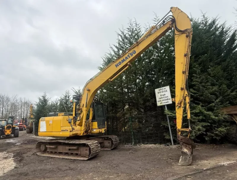 Universal Auctions Group Ltd - Massive Multi-Lot Auction; Ex-Fleet Vans, Agri, Construction & Heavy Plant Machinery And Much More! - Auction Image 10