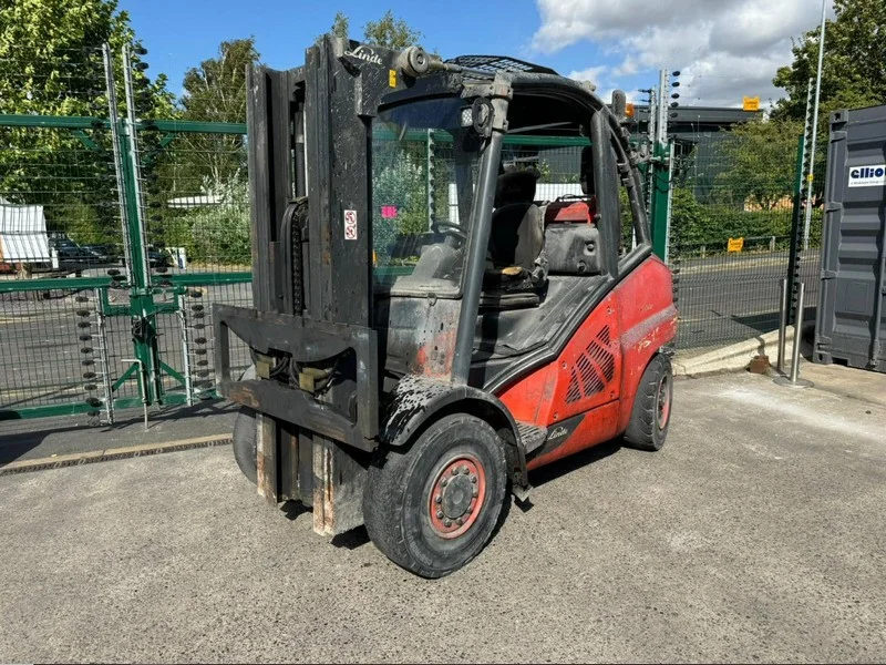 BPI Auctions - 2017 Linde H50T-02 5 Ton Gas Forklift Trucks & 2016 Linde H50D-02 5 Ton Diesel Forklift Truck Auction - Auction Image 1