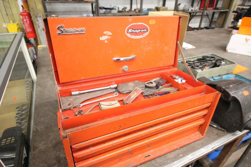 Lithgow Sons & Partners - Tools, Machinery, Equipment & Vehicle Auction - Auction Image 1