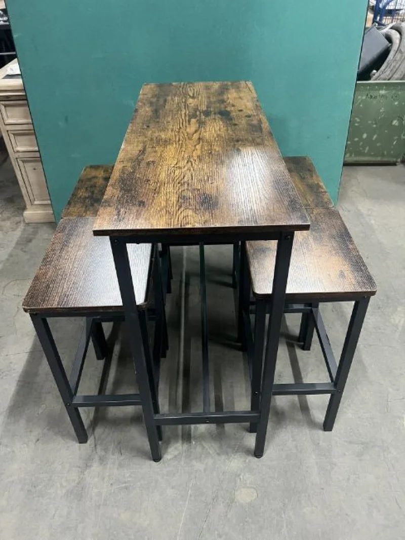 JPS Chartered Surveyors - Furniture & Condiments Auction to include Side Tables, Football/Air Hockey Table, Herman Miller Office Chairs, Hoovers, Alcoholic & Soft Drinks - Auction Image 4
