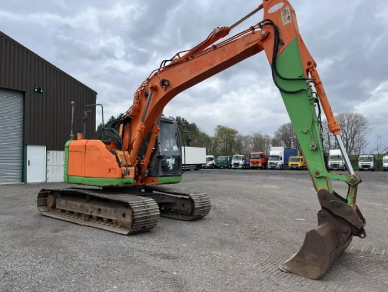 Universal Auctions Group Ltd - BANK HOLIDAY BONANZA, Ex-Fleet Vehicles, Agri & Farm, Heavy Plant, Machinery, HGVs & Much More at Auction - Auction Image 1
